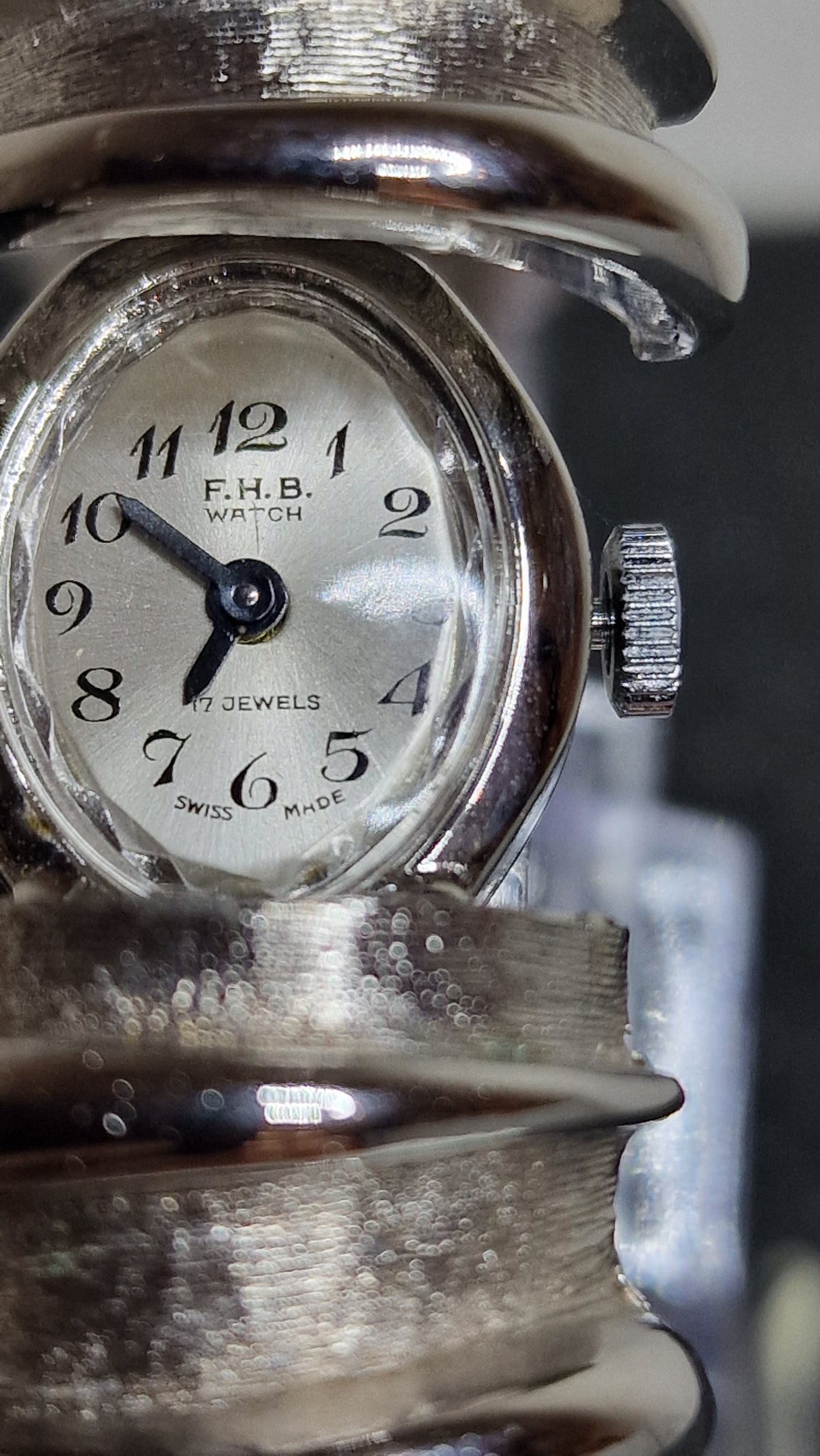 💎 Unworn Vintage Women’s Clasp Watch "F.H.B." – Swiss Made, Hand-Wound, Late 1970s