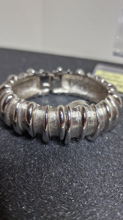 💎 Unworn Vintage Women’s Clasp Watch "F.H.B." – Swiss Made, Hand-Wound, Late 1970s