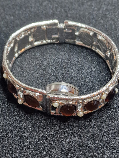 💎 Unworn Vintage Ladies' Clasp Watch "ETIENNE" – Swiss Made, Hand-Wound, 1970s, Old Stock