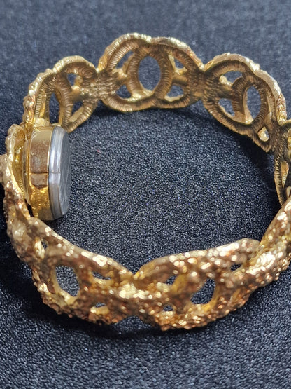 💎 Unworn Vintage Ladies' Clasp Watch "RAVISA" – Swiss Made, Hand-Wound, 1970s, Old Stock