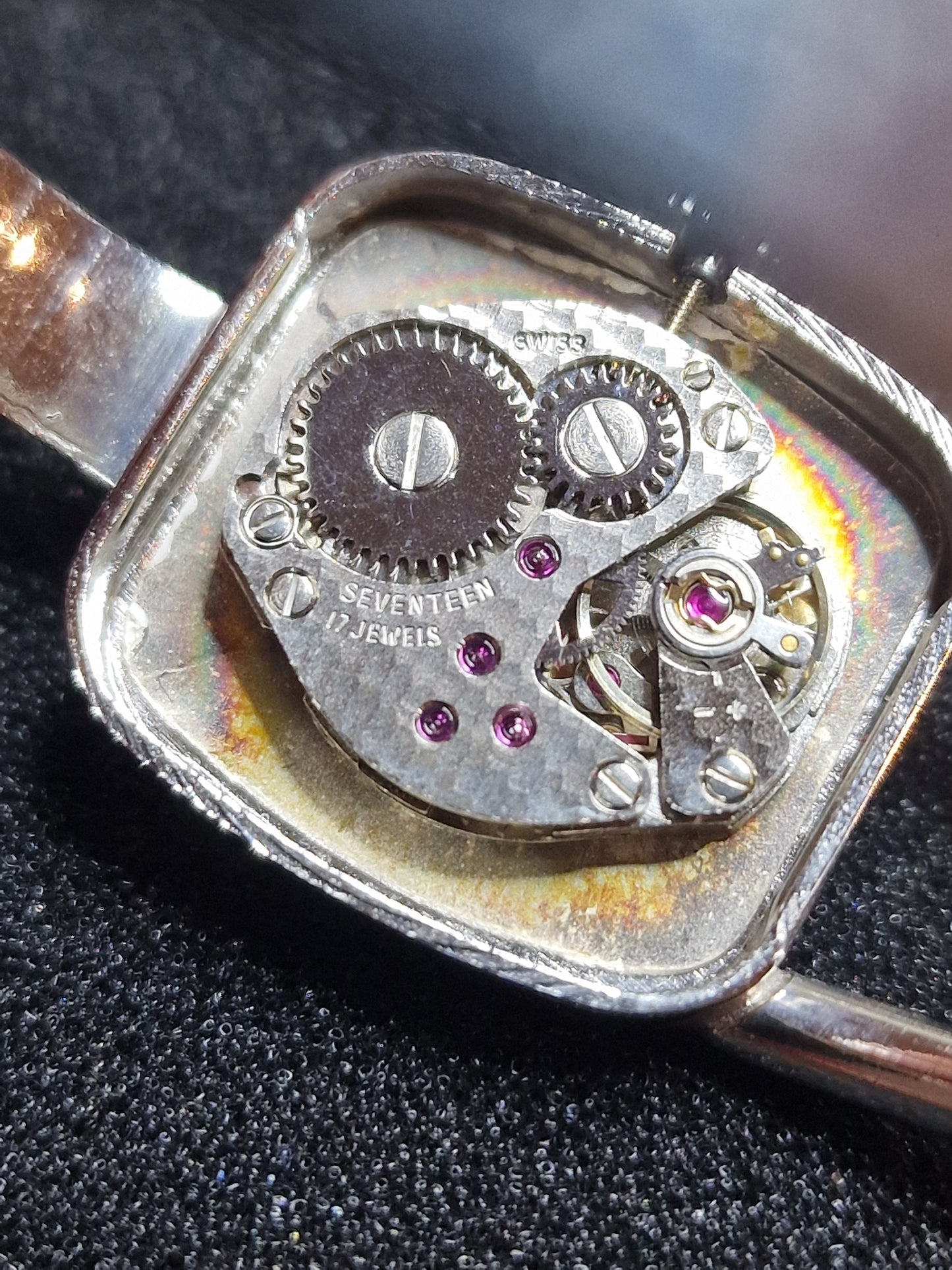 💎 Unworn Vintage Ladies' Clasp Watch "ITRACO" – Swiss Made, Hand-Wound, 1970s, Old Stock