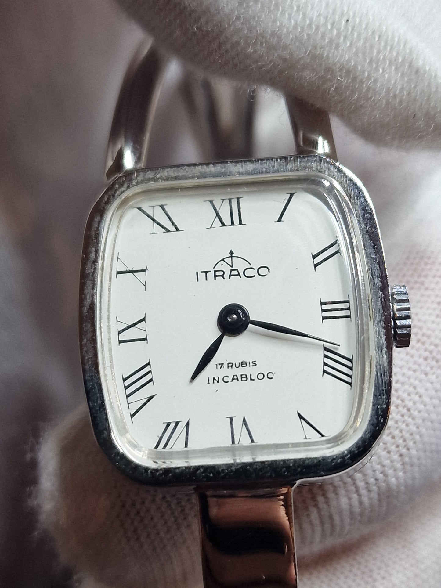 💎 Unworn Vintage Ladies' Clasp Watch "ITRACO" – Swiss Made, Hand-Wound, 1970s, Old Stock