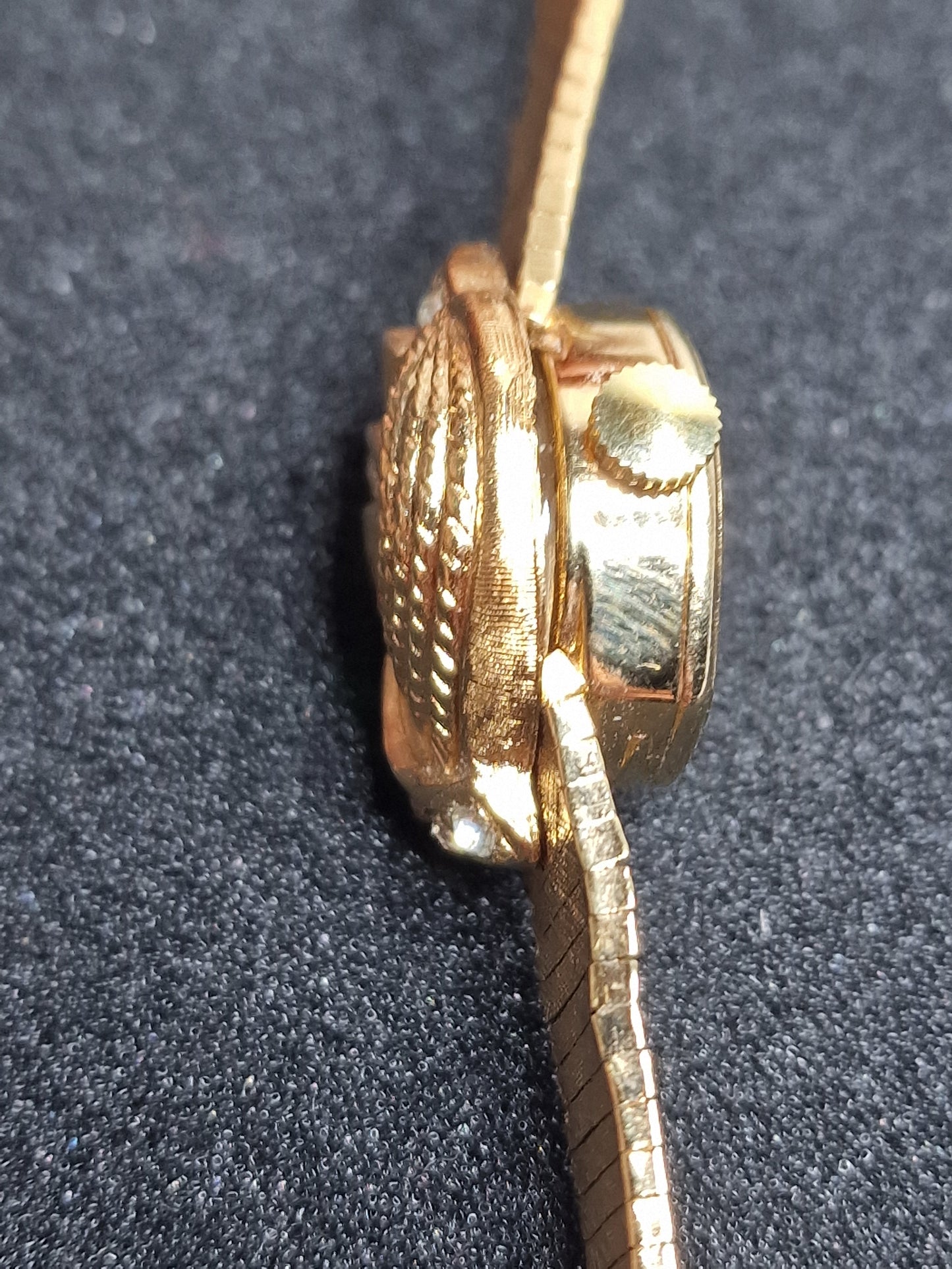 💎 Vintage Ladies’ Watch – HUDSON de Luxe | Hand-Wound | Swiss Made | 1960s | NOS