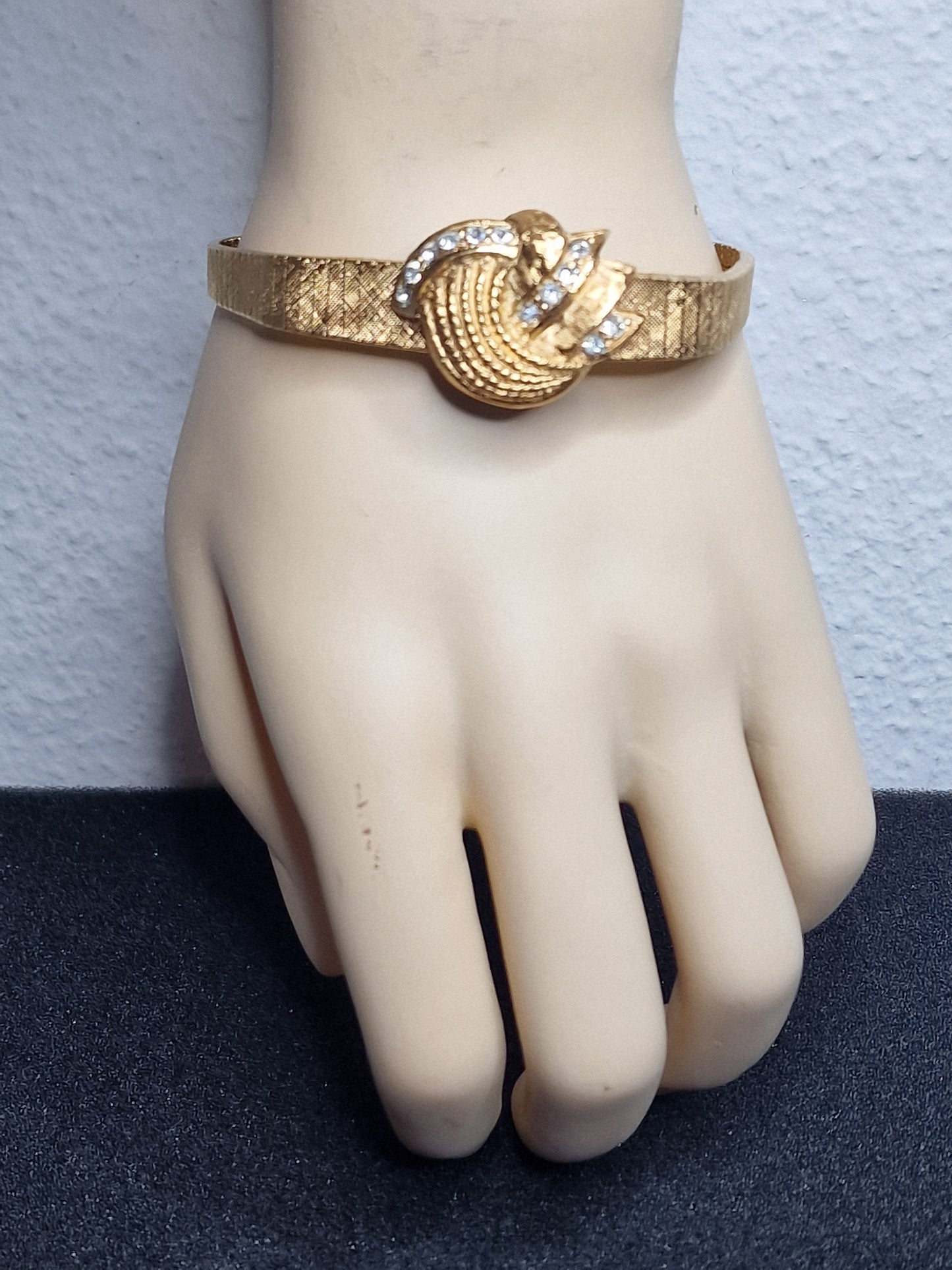 💎 Vintage Ladies’ Watch – HUDSON de Luxe | Hand-Wound | Swiss Made | 1960s | NOS