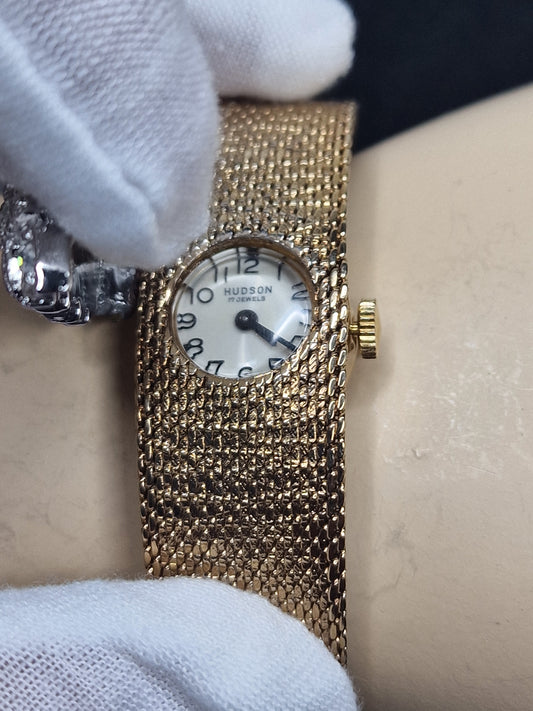 💎 Vintage Ladies’ Jewelry Watch – HUDSON | Hand-Wound | Swiss Made | Late 1960s | NOS