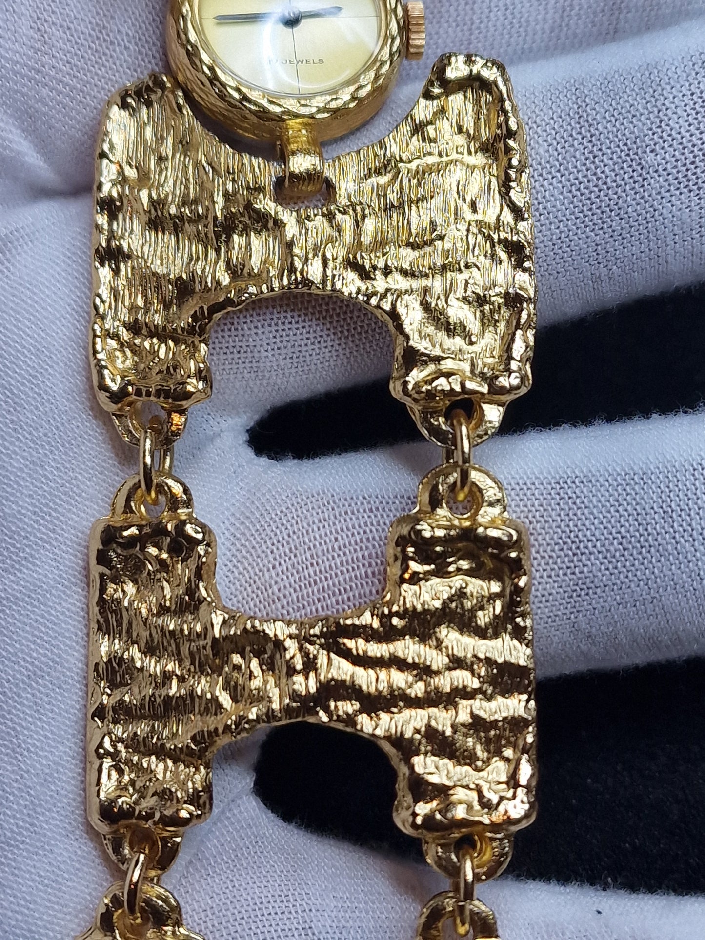 💎 Vintage Women's Jewelry Watch "DIAREX" – 1960s, Hand-Wound, Gold-Tone