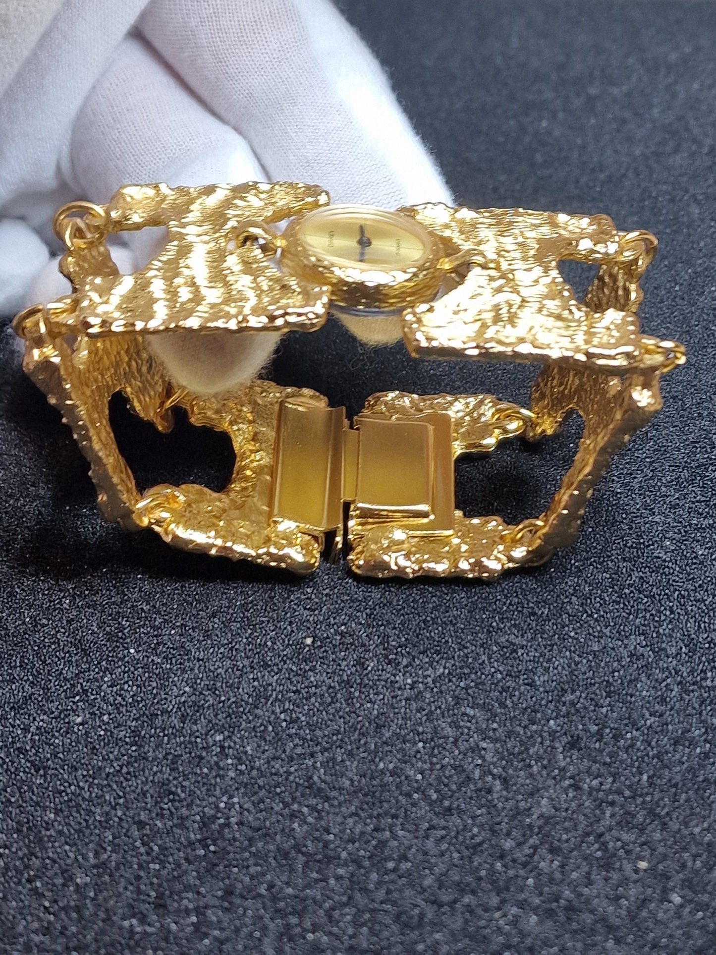 💎 Vintage Women's Jewelry Watch "DIAREX" – 1960s, Hand-Wound, Gold-Tone