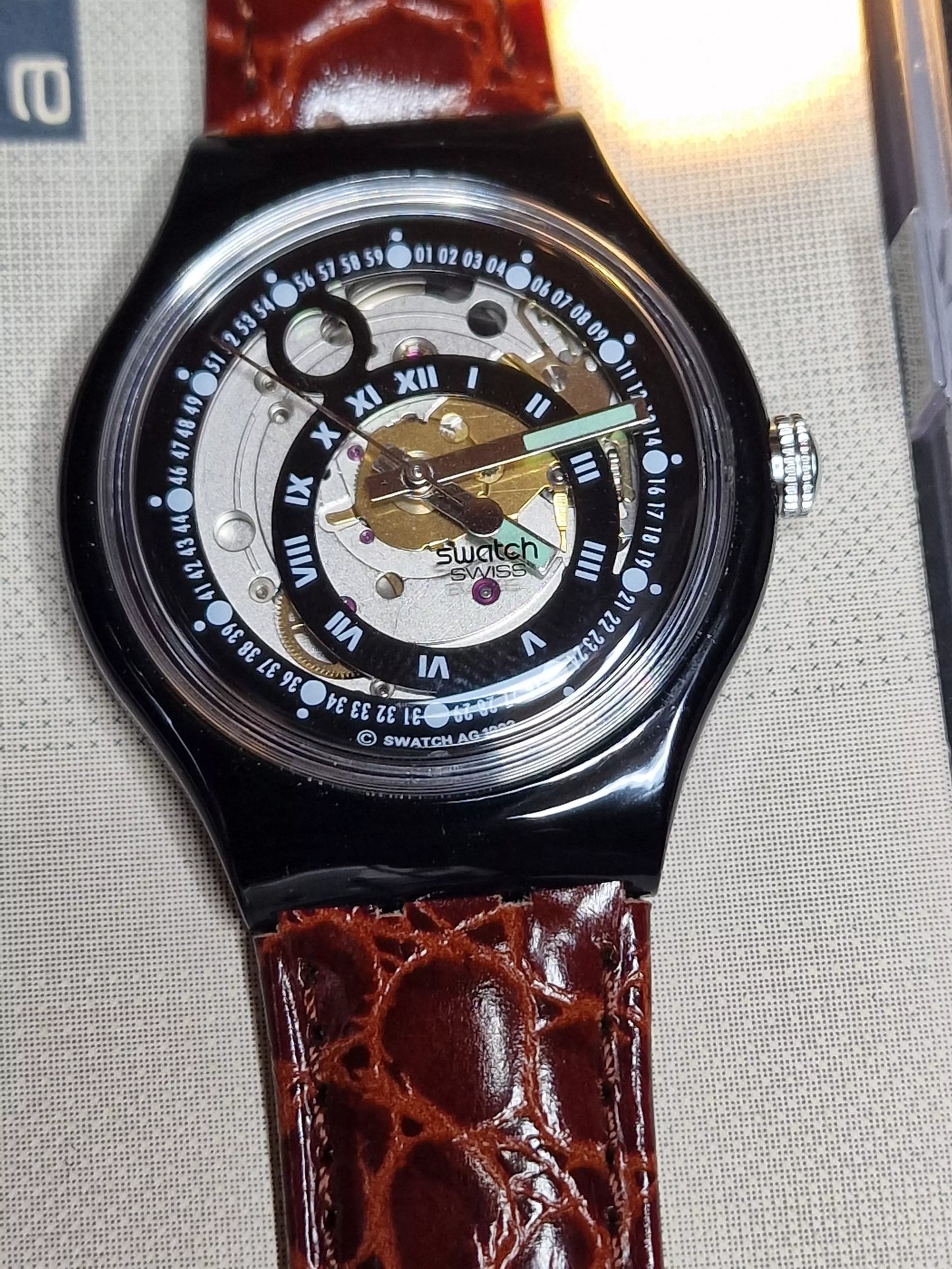 Swatch Automatic SAB102 "Black Circles" (1993) – Vintage Skeleton