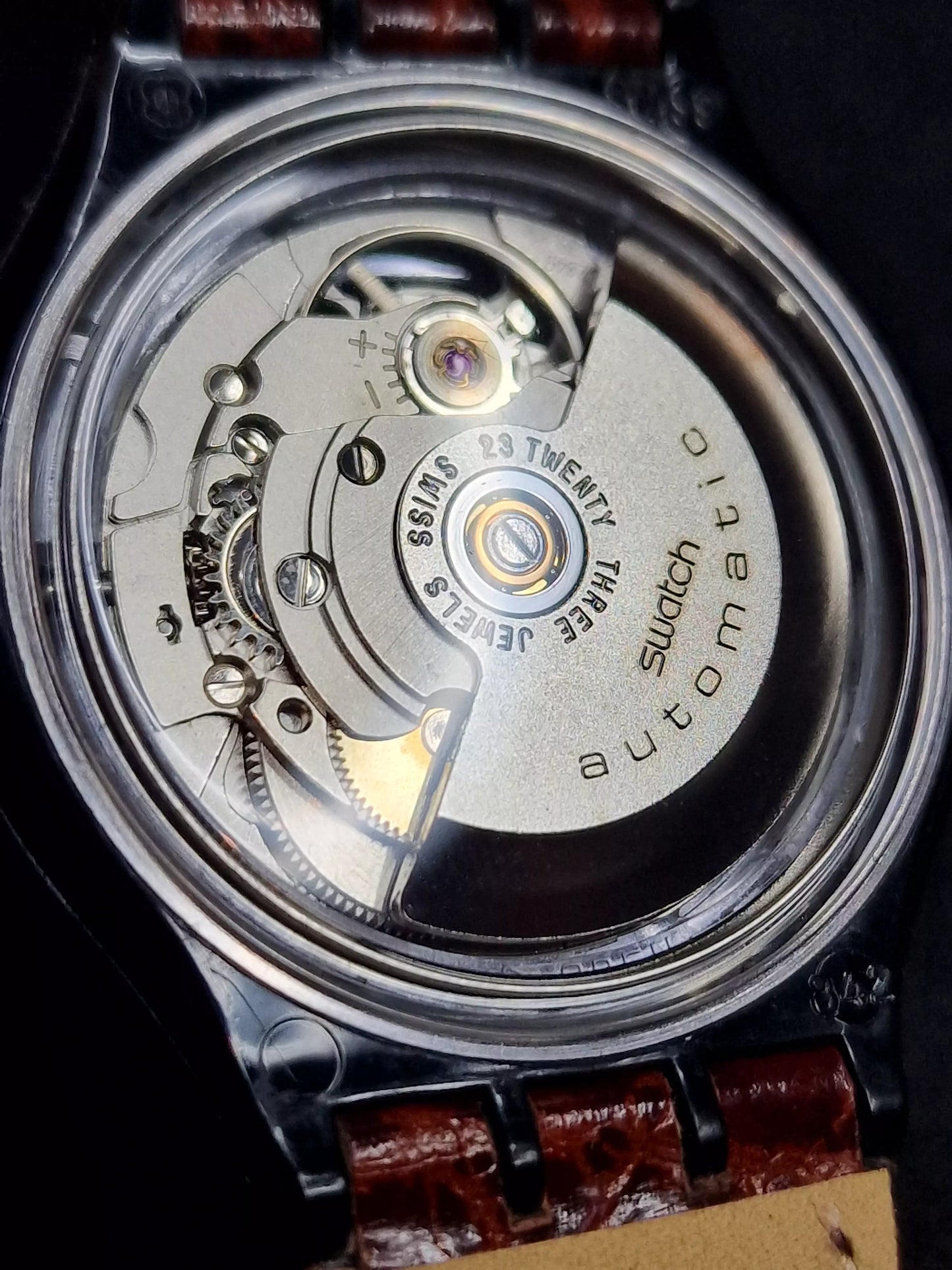 Swatch Automatic SAB102 "Black Circles" (1993) – Vintage Skeleton