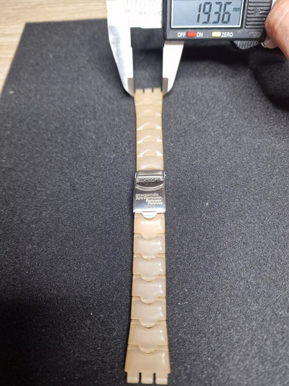 🔥 Swatch Irony 007 “Diamonds Are Forever” Bracelet (1971) – Rare Collectible