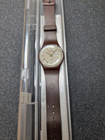 Rare 1983 Swatch GC700 – Early Vintage Model with Specialist trade (FHL) Logo (34mm)