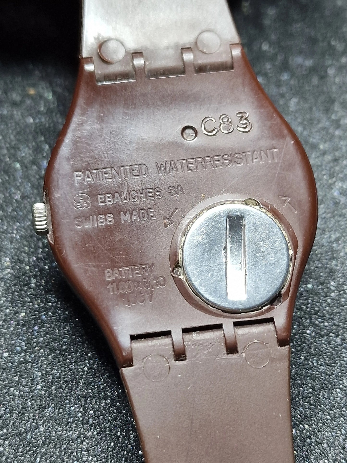 Rare 1983 Swatch GC700 – Early Vintage Model with Specialist trade (FHL) Logo (34mm)