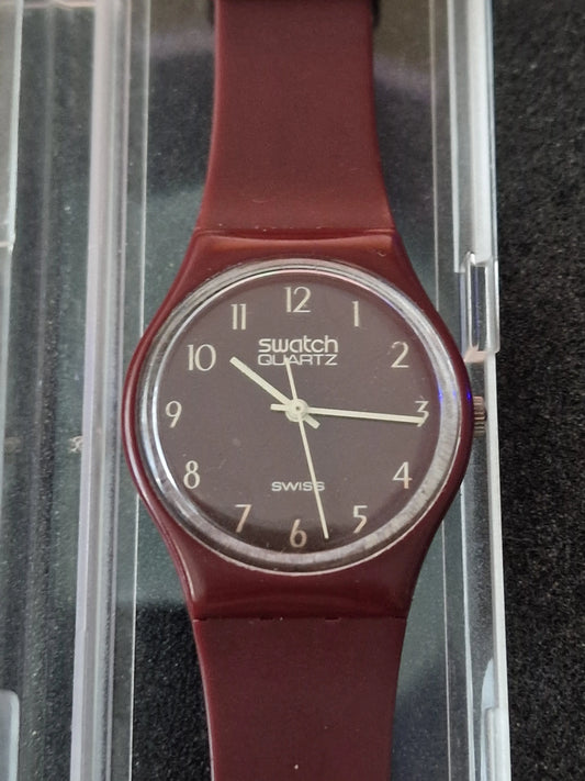 Rare 1983 Swatch GR103 – Burgundy Classic – 34mm