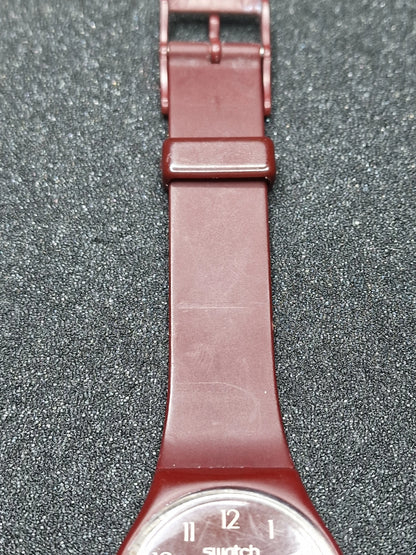 Rare 1983 Swatch GR103 – Burgundy Classic – 34mm