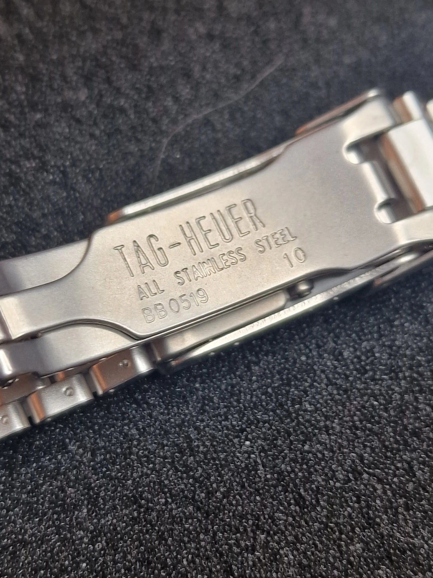 🔹 Original TAG Heuer Stainless Steel & Gold-Tone Bracelet – Ref. BB0519 🔹