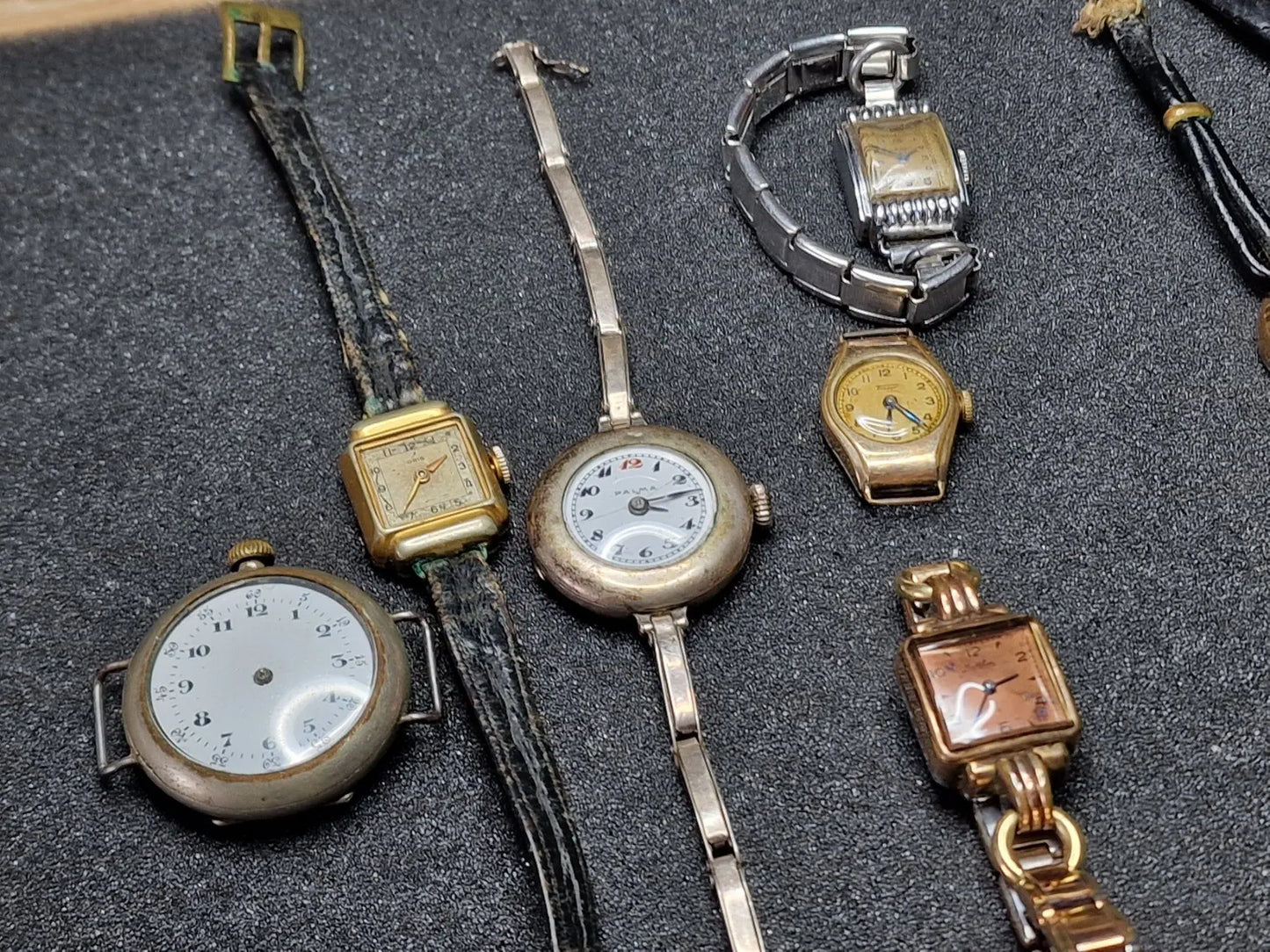 ✨ Lot of 11x Ladies’ Wristwatches – ART DÉCO Style – Rare! (Non-Working)